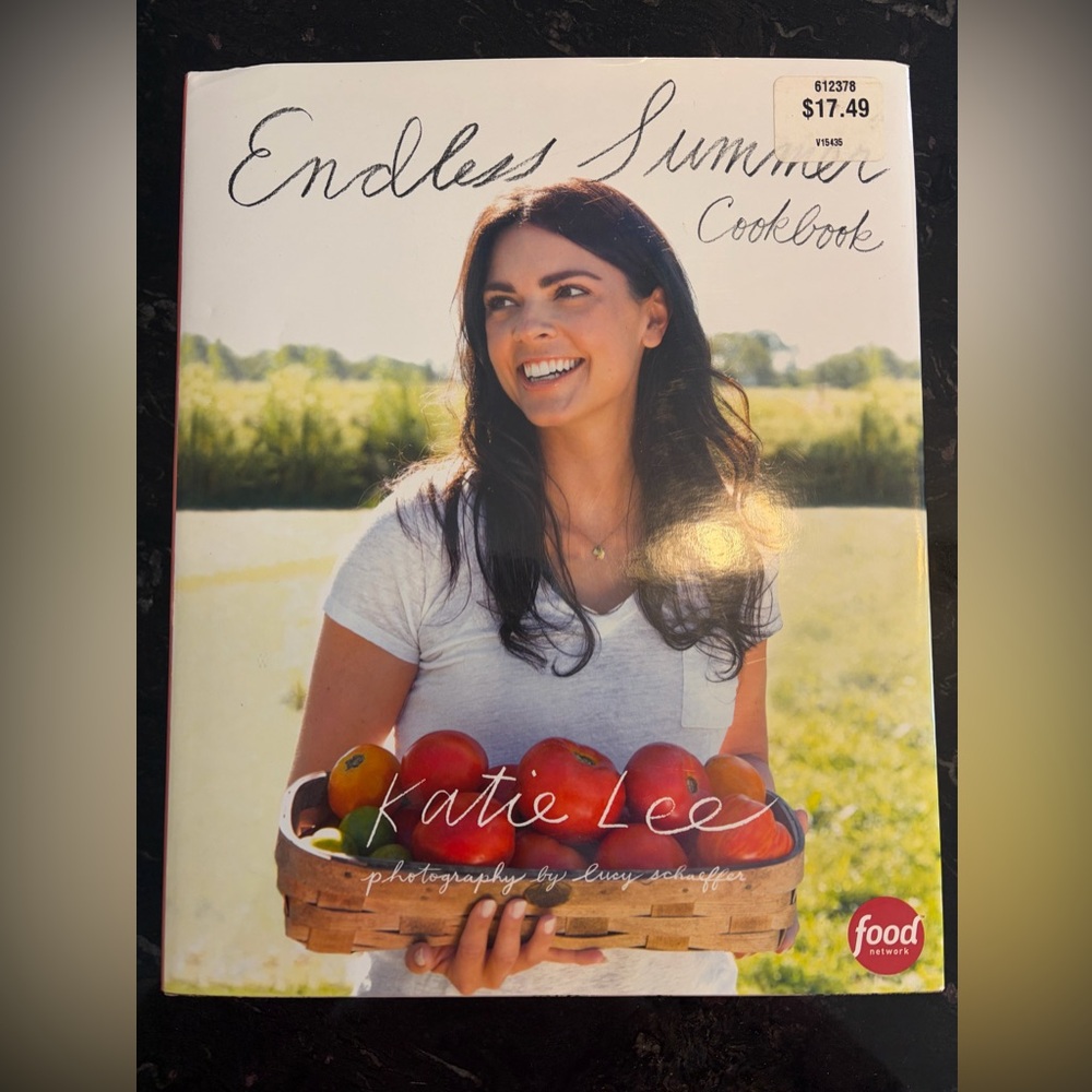 🍊Food Network Endless Summer Cookbook - Katie Lee